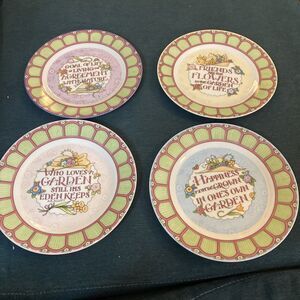 Mary Engelbreit GARDEN 'BREIT 8" Dessert Plate Set 4Pc Enesco 2001 At Home With